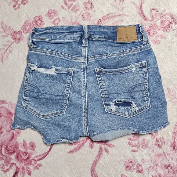 American Eagle Outfitters Women's Blue Distressed Denim Shorts - Picture 2 of 5